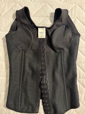 M&D Black Front-Closure Shapewear Vest